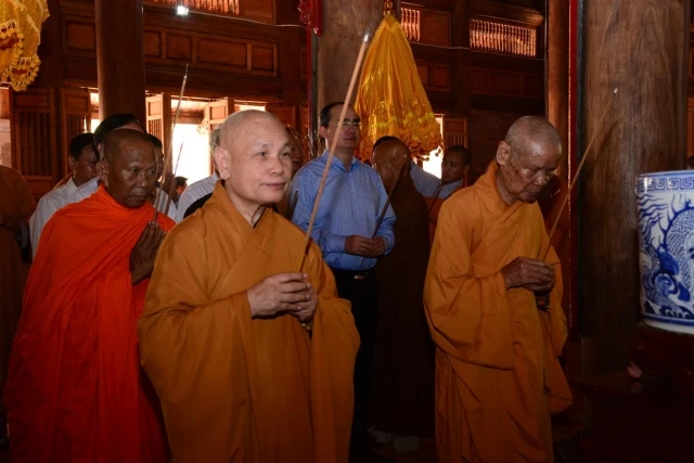 Khánh thành thiền viện Trúc Lâm Trà Vinh ảnh 11 1 tv 5.JPG