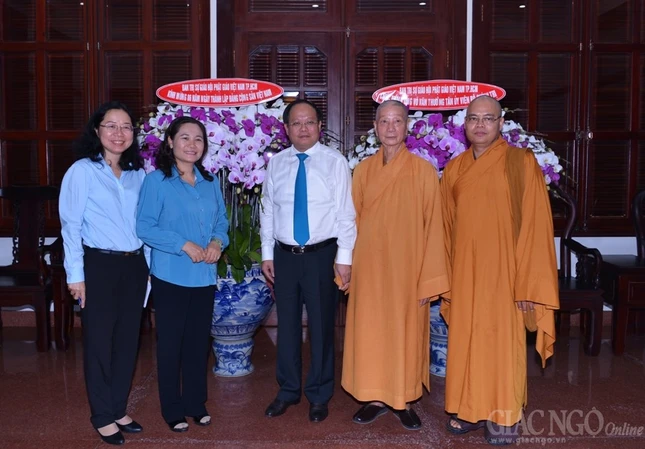 HT tao thap - ChucTet Thanh Uy (21).JPG