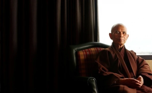 thien su thich nhat hanh.jpg