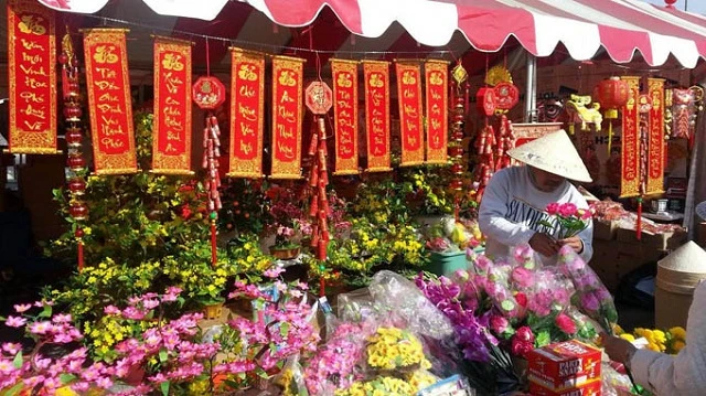 Phiên chợ cuối năm ảnh 1 1 cho tet cn.jpg