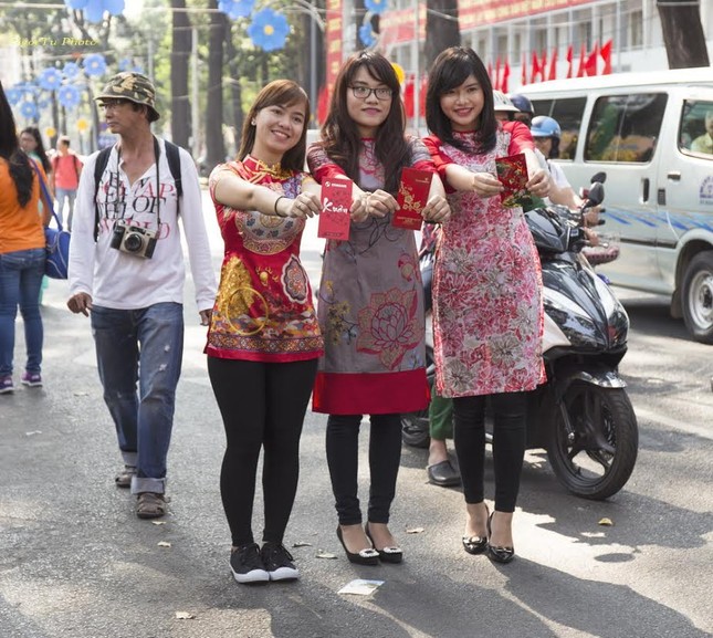 Sài Gòn rộn ràng đón xuân... ảnh 2 a sg 2.jpg