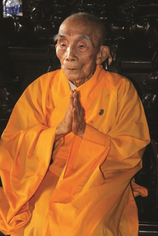 Bậc cao tăng đạo đức thủy chung, đại thọ 101 tuổi ảnh 2 htthanhbich2.jpg