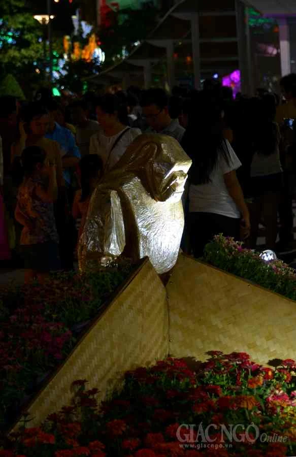 Duong hoa Nguyen Hue (21).JPG