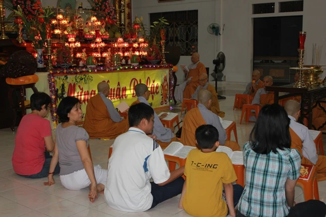 Em giao phuoc lanh 1.JPG