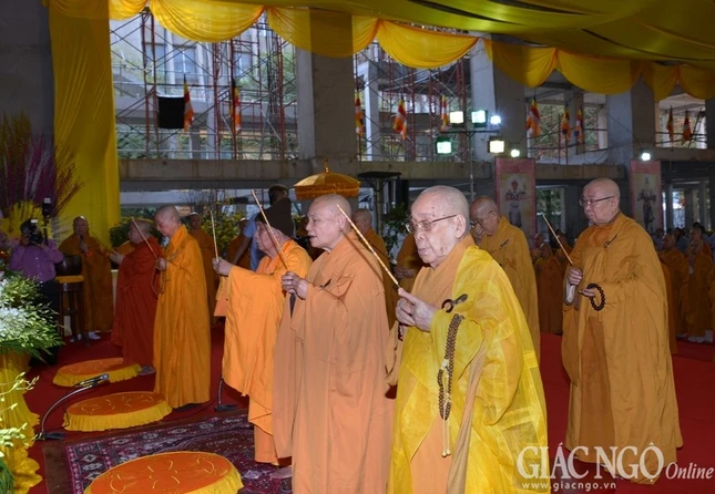 Trang nghiêm khai đàn Dược Sư tại Việt Nam Quốc Tự ảnh 3 ANH BT (10).JPG