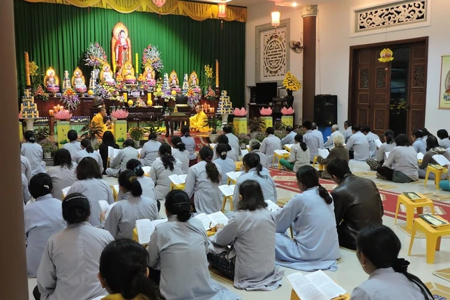 Khai đàn Dược Sư tại chùa Giác Nguyên ảnh 1 DSCN2374.JPG