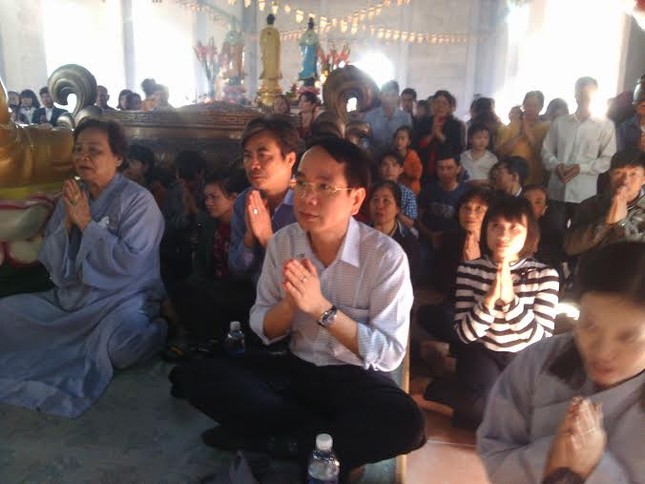 Hơn 20 ngàn du khách đến núi Thần Đinh đầu năm mới ảnh 1 quangbinh.jpg