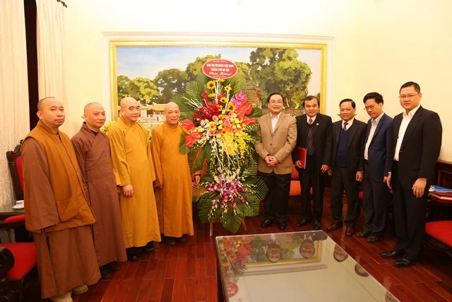 Hà Nội: BTS PG TP thăm, chúc mừng Thành ủy ảnh 3 a hn 2.jpg