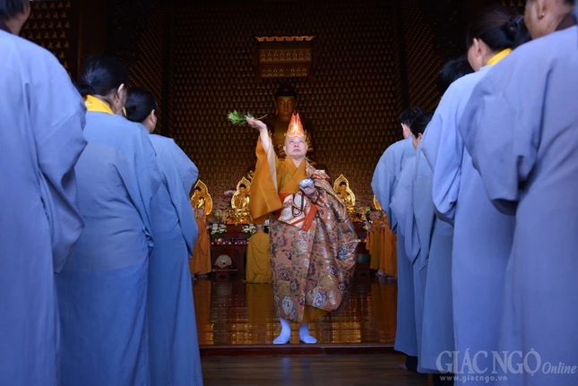 PHDS chua Hue Nghiem (16).JPG