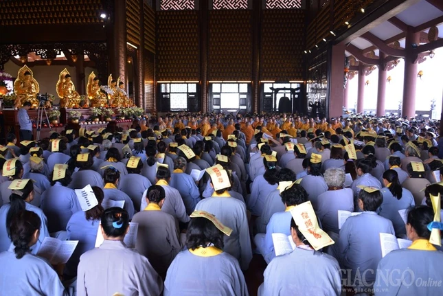 PHDS chua Hue Nghiem (23).JPG