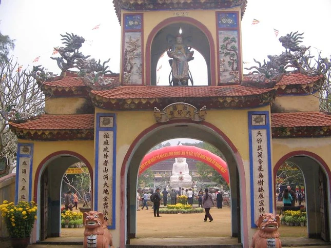 Quảng Ngãi: Lễ húy kỵ Tổ khai sơn tổ đình Thiên Ấn ảnh 3 thienan2.JPG