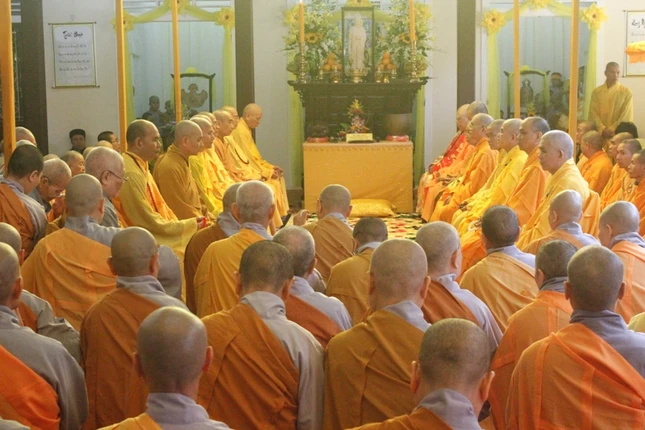 anh8. l_ t__ng ni_m.jpg