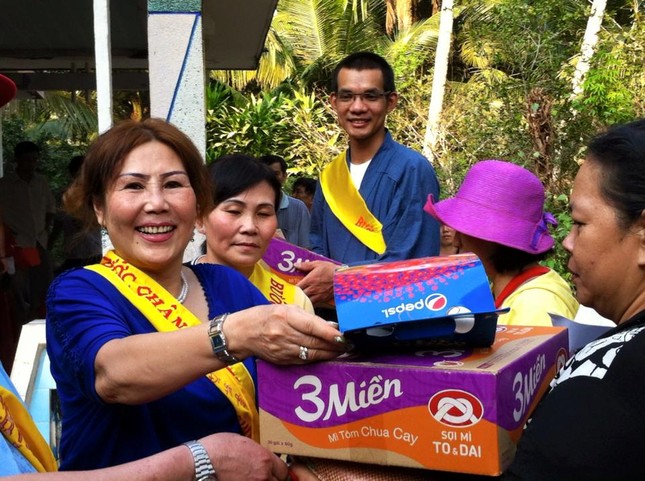 Anh bai Dong Thien.jpg