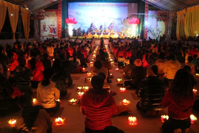 Thêm nhiều chùa tổ chức lễ Vía Bồ-tát Quan Âm ảnh 3 IMG_7952.jpg