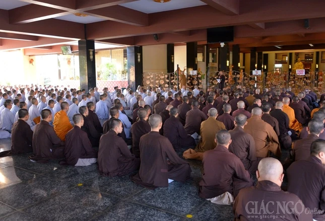 Gioi Luat va Nghi Le (1).JPG