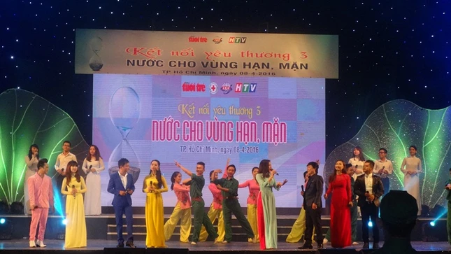 Ph_n tr_nh di_n ca nh_c c_a c_c ngh_ s_.JPG