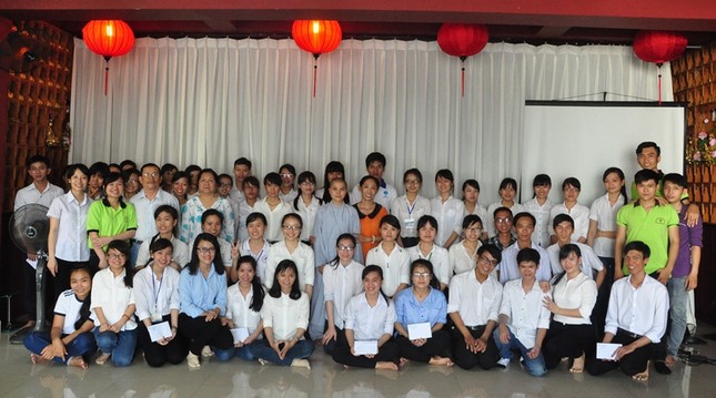 m_i ng__i r_t hoan h_ ch_p h_nh l_u ni_m.JPG