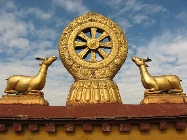 Jokhang-Wheel-Tibet.jpg