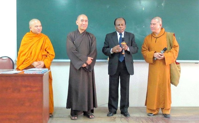 a thuongtue 1.jpg