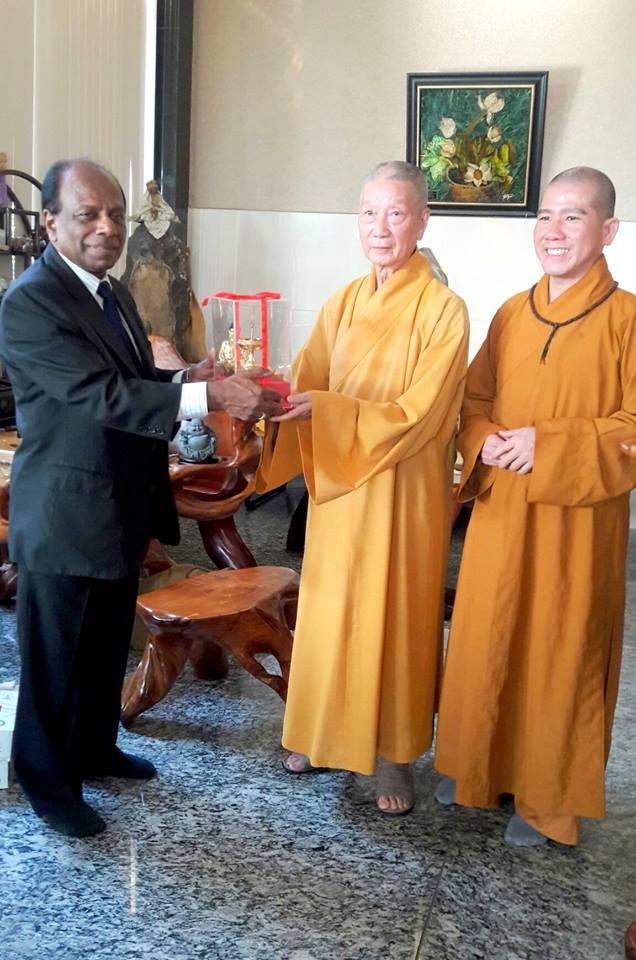 a thuongtue 2.jpg