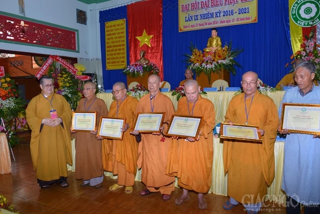 Dai hoi PG Q6 (13).JPG