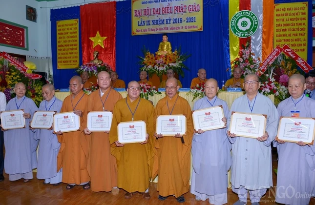 Dai hoi PG Q6 (16).JPG