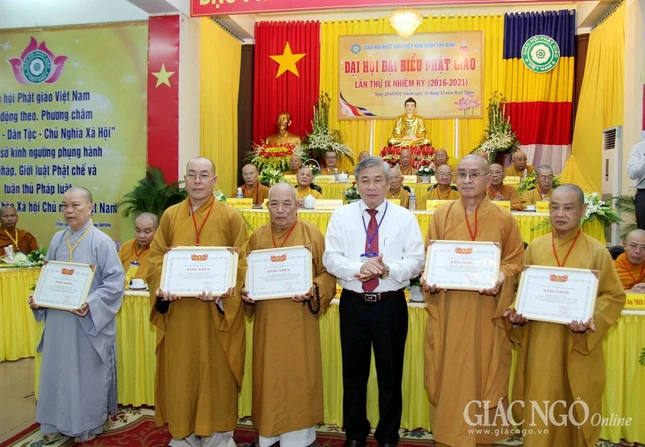 TP.HCM: Đại hội Phật giáo Q.Tân Bình nhiệm kỳ IX ảnh 9 16tb.jpg