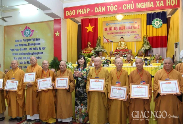 TP.HCM: Đại hội Phật giáo Q.Tân Bình nhiệm kỳ IX ảnh 11 18tb.jpg
