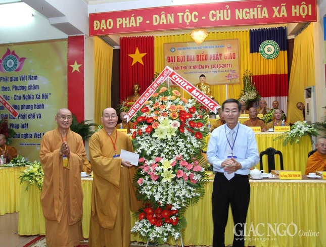 TP.HCM: Đại hội Phật giáo Q.Tân Bình nhiệm kỳ IX ảnh 17 25tb.jpg