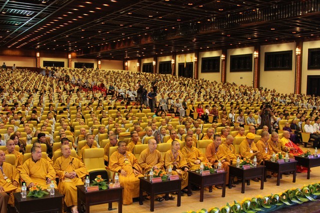 Ninh Bình: An vị tôn tượng Phật ngọc hòa bình thế giới ảnh 8 baidinh 9.jpg