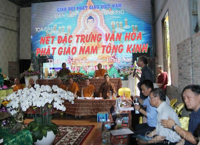 Tọa đàm về nét đặc trưng văn hóa PG Nam tông Kinh ảnh 4 IMG_2748.JPG