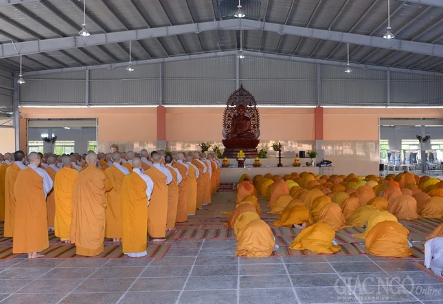 Khai kinh - Sam hoi - Hop (14).JPG