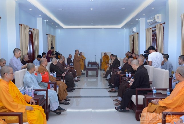 Khai kinh - Sam hoi - Hop (18).JPG