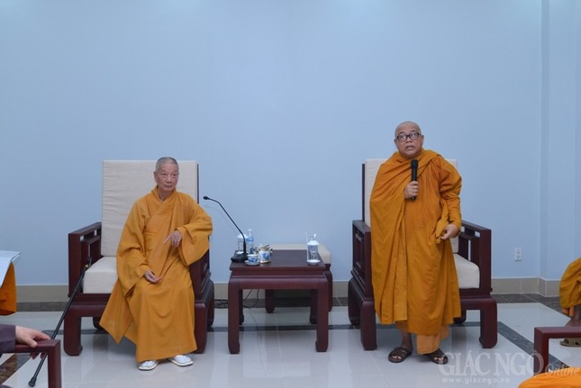 Khai kinh - Sam hoi - Hop (19).JPG