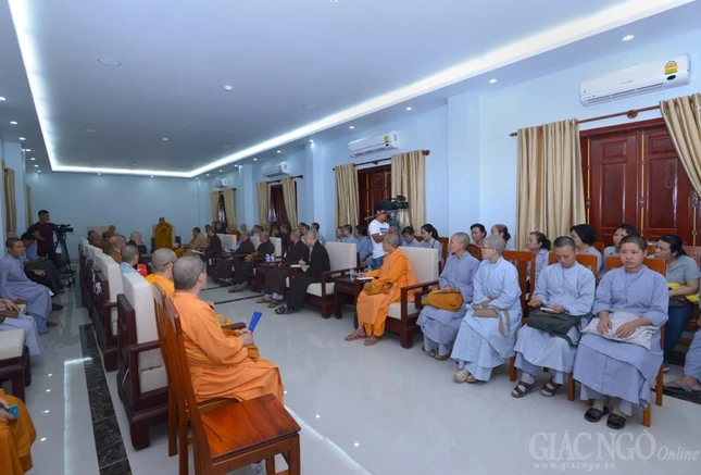 Khai kinh - Sam hoi - Hop (20).JPG