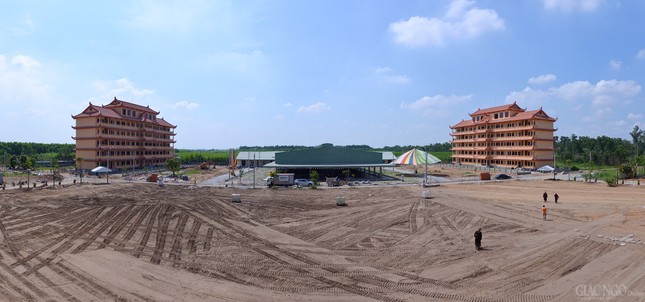 Ky_Tuc_Xa - Giang duong _Panorama.jpg