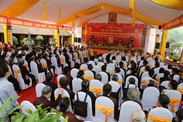 Hà Nội: Tưởng niệm cố Trưởng lão HT.Kim Cương Tử ảnh 4 camvan 4.jpg