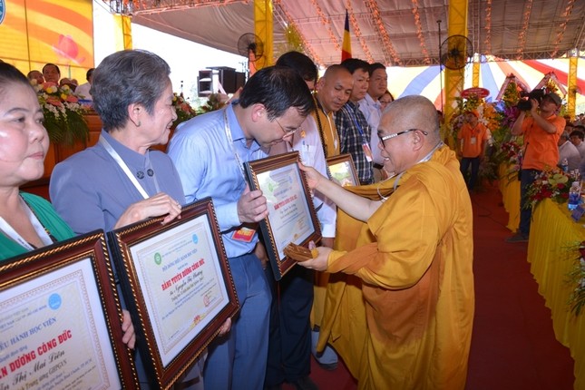 Le khanh thanh (35).JPG