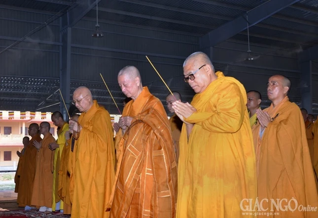 Kiet gioi an cu (1).JPG