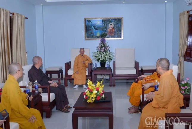 Kiet gioi an cu (10).JPG