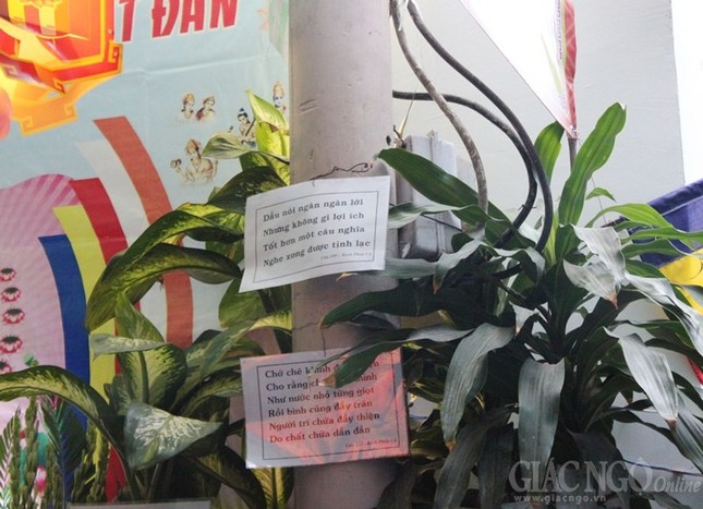 Rộn ràng lễ đài Phật đản tư gia ở hẻm nhỏ Sài Gòn ảnh 5 7pd.jpg