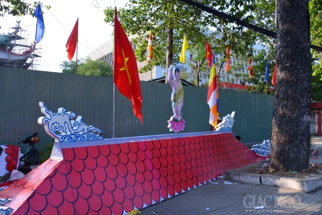 Hoc vien - VNQT ngay 13-5 (18).JPG