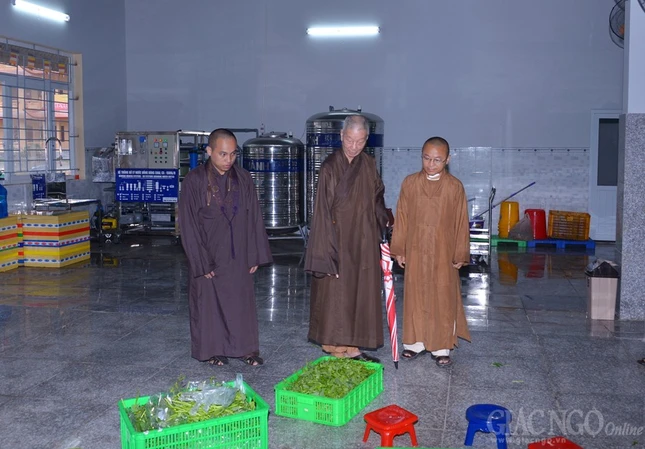 Hoc vien - VNQT ngay 13-5 (6).JPG