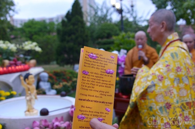 Le tam Phat - chua Hue Nghiem (8).JPG