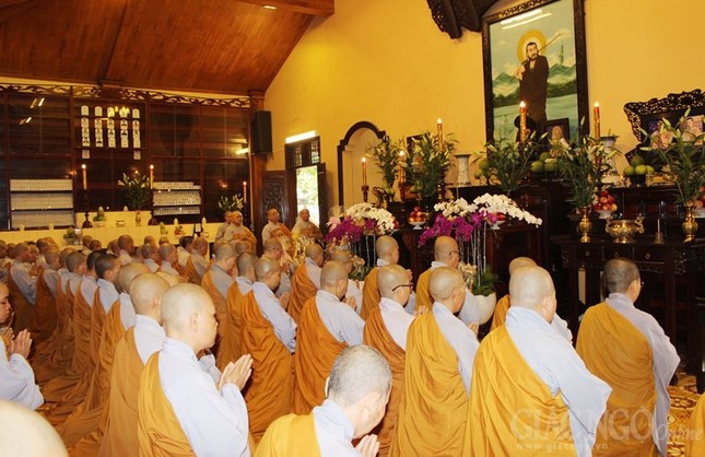 TP.HCM: Chư Ni Phật giáo Q.12 tác pháp an cư ảnh 1 1vp.jpg