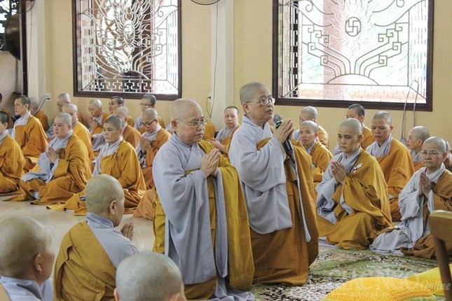 TP.HCM: Chư Ni Phật giáo Q.12 tác pháp an cư ảnh 3 7vp.jpg