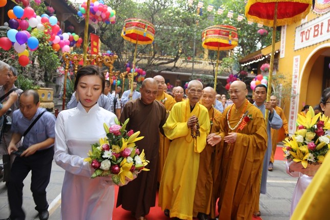 T.Ư Giáo hội trang nghiêm tổ chức Đại lễ Phật đản ảnh 1 1 hnoi 1.jpg