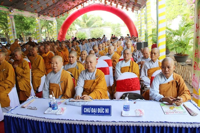 Phật giáo huyện Củ Chi trang nghiêm mừng Phật đản ảnh 5 3lt.jpg