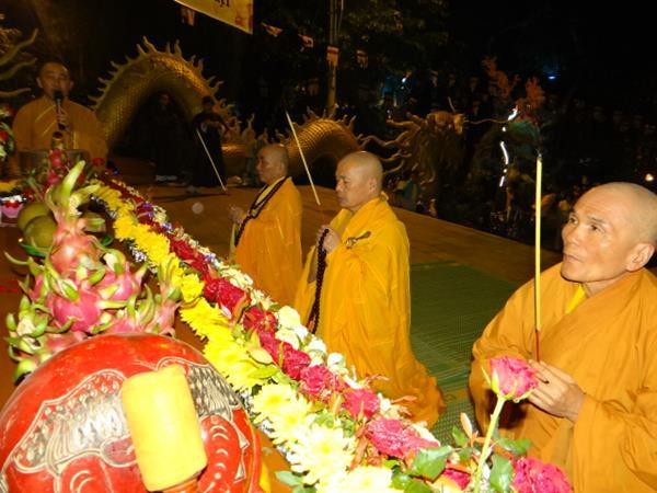 Đà Lạt: Lung linh đêm Khánh đản 2016 ảnh 1 DSC08670.jpg