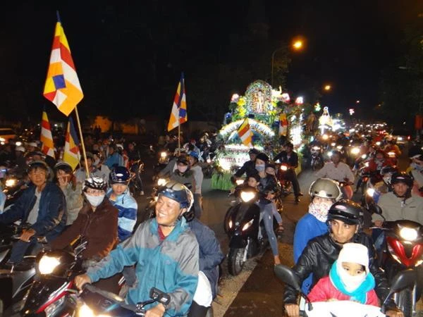 Đà Lạt: Lung linh đêm Khánh đản 2016 ảnh 4 DSC08763.jpg